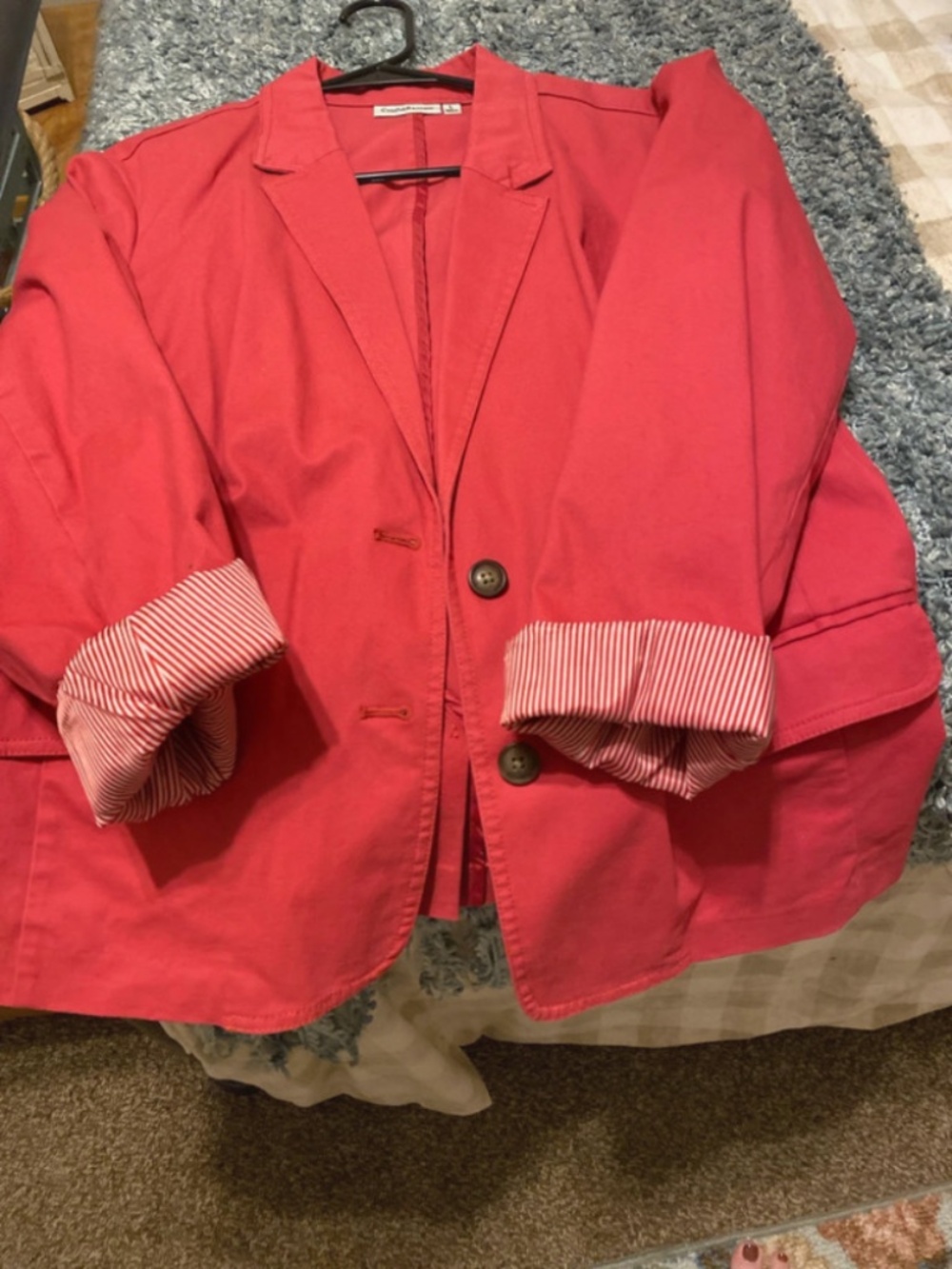 Blazer - Picture 1 of 4
